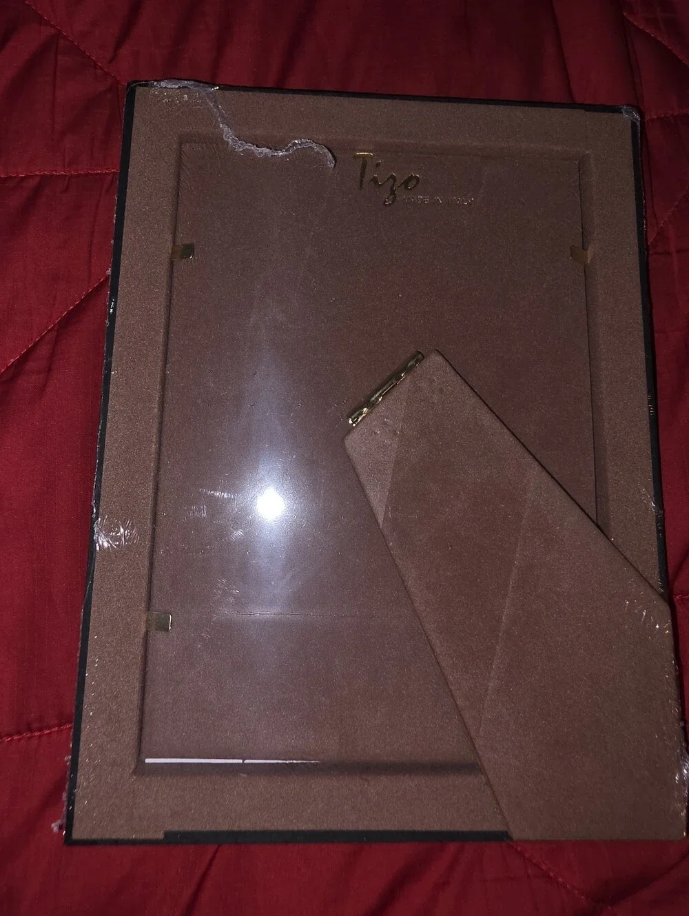 Tizo SEALED! NIB! Patricia Handcrafted Brown Burl Wood Frame. Sz 5x7. R2S!
